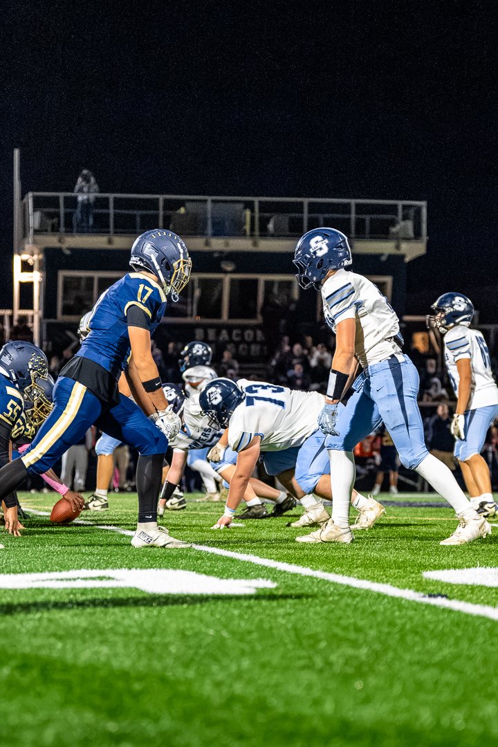 Football: Beacon&rsquo;s No. 17 sets at the line of scrimmage against Saugerties &mdash; 845 Sports Rewind staff photo