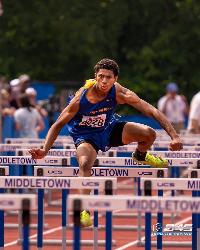 A Washingtonville athlete competes in the New York State track and field championships